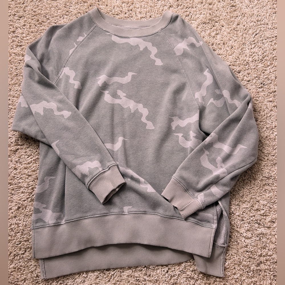 women’s camo crewneck from american eagle